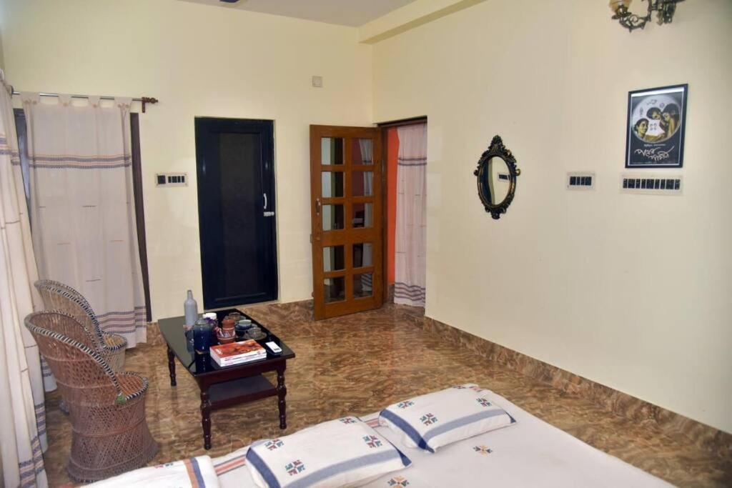 Villa Abode Of Peace Bolpur Exterior foto